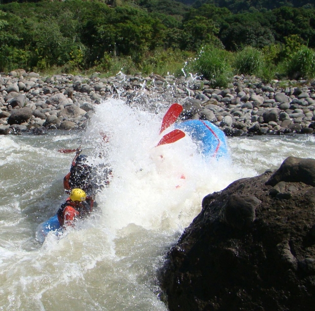 Rafting de adrenalina